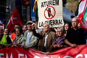 Demonstration In Support Of Palestine And Liban - Madrid