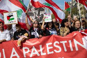 Demonstration In Support Of Palestine And Liban - Madrid