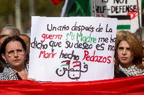 Demonstration In Support Of Palestine And Liban - Madrid