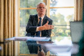 Exclusive - Michel Barnier At Hotel De Matignon - Paris