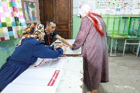 Tunisians Vote In Presidential Election