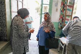 Tunisians Vote In Presidential Election