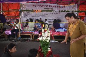 Junior Doctors Are Doing A Hunger Strike To Protest Against The Rape And Murder Of A PGT Woman Doctor In Kolkata, India