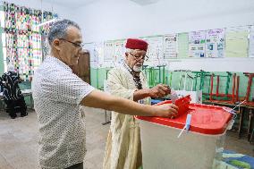 Tunisians Vote In Presidential Election