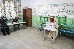 Tunisians Vote In Presidential Election