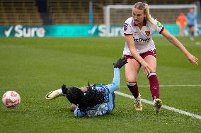 Manchester City v West Ham United - Barclays Women's Super League