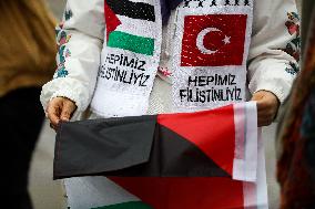 Solidarity Protest With Palestine In Krakow