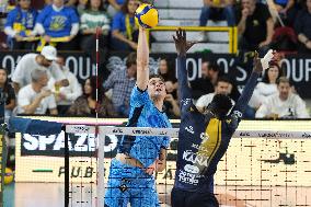 Rana Verona v Cisterna Volley - Italian SuperLega Volley Chamionship