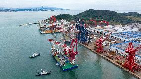 Fourth Generation Offshore Wind Power Construction Platform Delivery