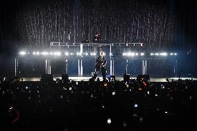 B.I Performs At The Zenith - Paris