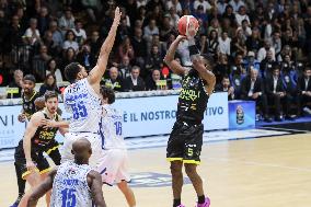 BASKET - Serie A - Vanoli Basket Cremona vs Unahotels Reggio Emilia