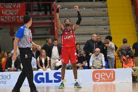 BASKET - Serie A - Napolibasket vs Pallacanestro Trieste