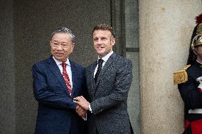 French President Meets Vietnamese President - Paris