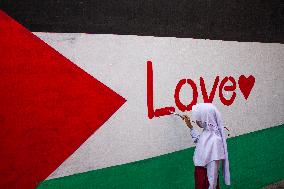 Street Art To Support Palestinian People In Bandung West Java Indonesia