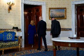 Joe Biden in a yahrzeit candle lighting - Washington