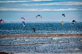 Kitesurfing on the North Sea