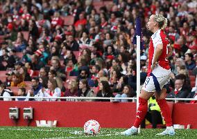 Arsenal v Everton - Barclays Women's Super League