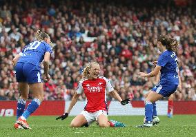 Arsenal v Everton - Barclays Women's Super League