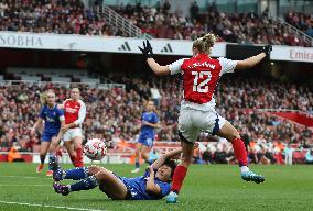 Arsenal v Everton - Barclays Women's Super League