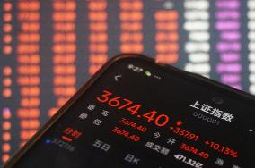 Chinese Stock Markets Continue To Rise