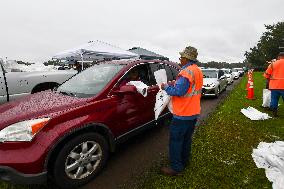 Residents Of Orange County, Florida, Are Collecting Sandbags