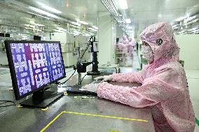 Electronic Component Production in Suqian