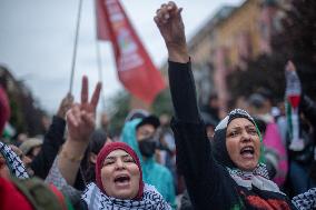 Thousands Of Demonstrators March In Support Of Palestine - Berlin