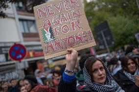 Thousands Of Demonstrators March In Support Of Palestine - Berlin