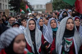 Thousands Of Demonstrators March In Support Of Palestine - Berlin