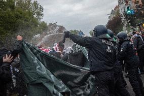 Thousands Of Demonstrators March In Support Of Palestine - Berlin