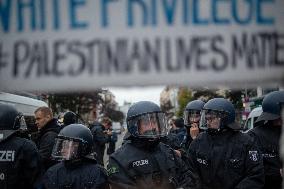 Thousands Of Demonstrators March In Support Of Palestine - Berlin