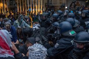 Thousands Of Demonstrators March In Support Of Palestine - Berlin