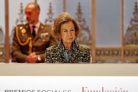 Queen Letizia At Fundación Mapfre Awards Ceremony - Madrid