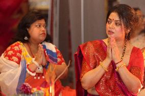 Bengali Hindus Celebrate The Durga Puja Festival In Mississauga, Canada