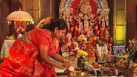 Bengali Hindus Celebrate The Durga Puja Festival In Mississauga, Canada