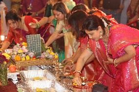 Bengali Hindus Celebrate The Durga Puja Festival In Mississauga, Canada