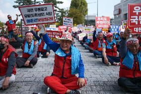 Korea Dog Meat Association Protests Against Dog Meat Ban Legislation