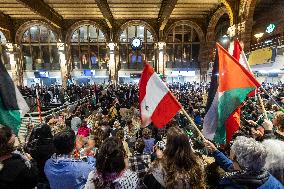 Pro Palestine Protest For 1 Year Of War In Amsterdam