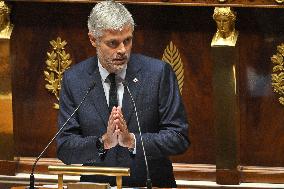 Parliamentary Session Debate On A Vote On No Confidence Motion - Paris