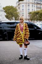 PFW - Stella McCartney Street Style