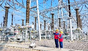 A Intelligent Robot Inspects The Substation in Chuzhou