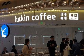 Luckin Coffee in Shanghai