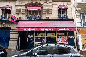 Gad Elmaleh To Buy Chez Michou Cabaret  - Paris