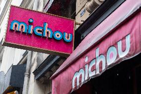 Gad Elmaleh To Buy Chez Michou Cabaret  - Paris