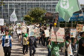 Catholic Climate Action Leads March In Seoul To Combat Environmental Crisis