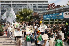 Catholic Climate Action Leads March In Seoul To Combat Environmental Crisis