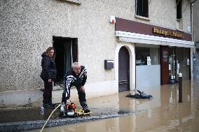 Storm Kirk Causes Flooding Of The Grand-Morin River - Pommeuse