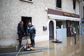 Storm Kirk Causes Flooding Of The Grand-Morin River - Pommeuse