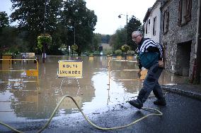 Storm Kirk Causes Flooding Of The Grand-Morin River - Pommeuse