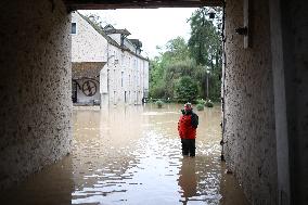 Storm Kirk Causes Flooding Of The Grand-Morin River - Pommeuse